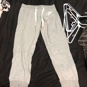 Nike joggers